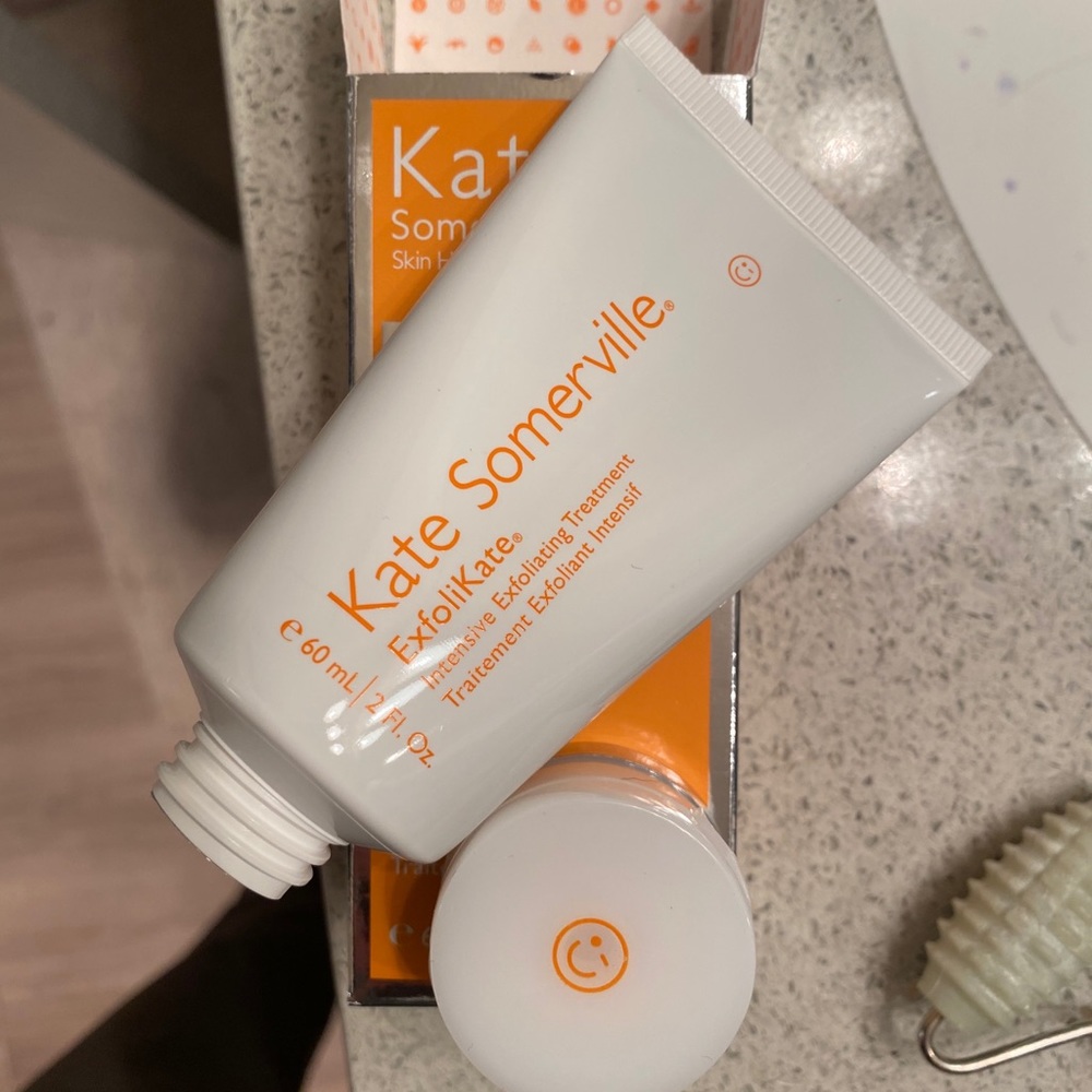 Kate Somerville Exfolikate